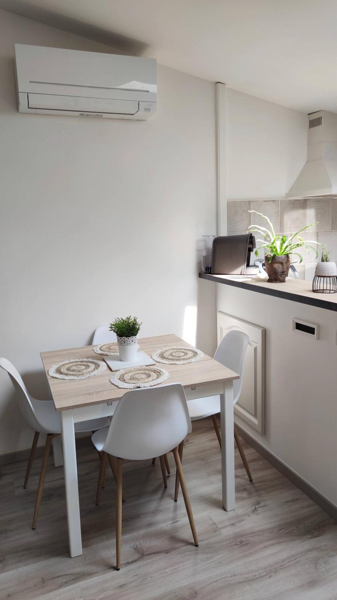 Sous Les Toits De Millau - Appartement Cosy Et Chaleureux Bagian luar foto